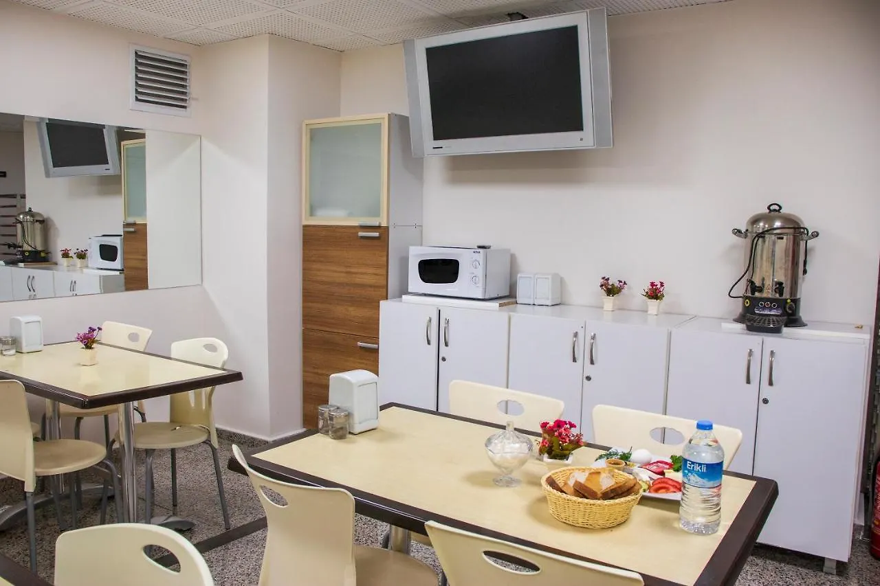 Adora Ladies Caters To Women Only Ostello Provincia di Provincia di Istanbul 0*,